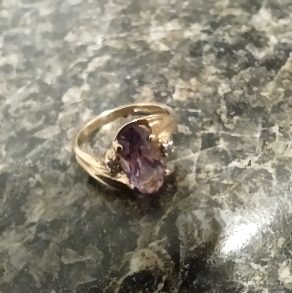 10K GOLD (not plated) amethyst ring